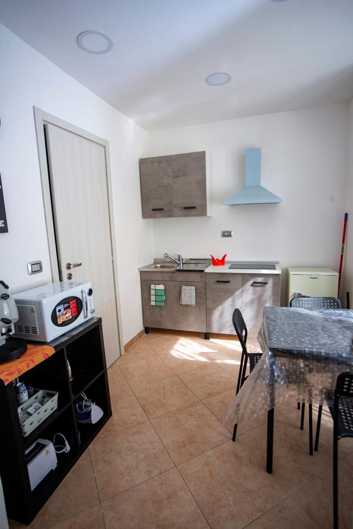 Na City Rooms Naples Exterior photo